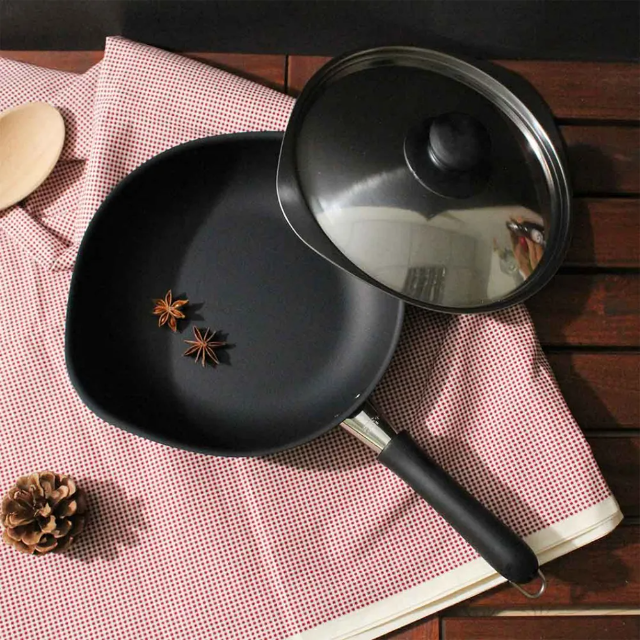 日本柳宗理 岩紋單手鐵鍋25cm(附蓋)