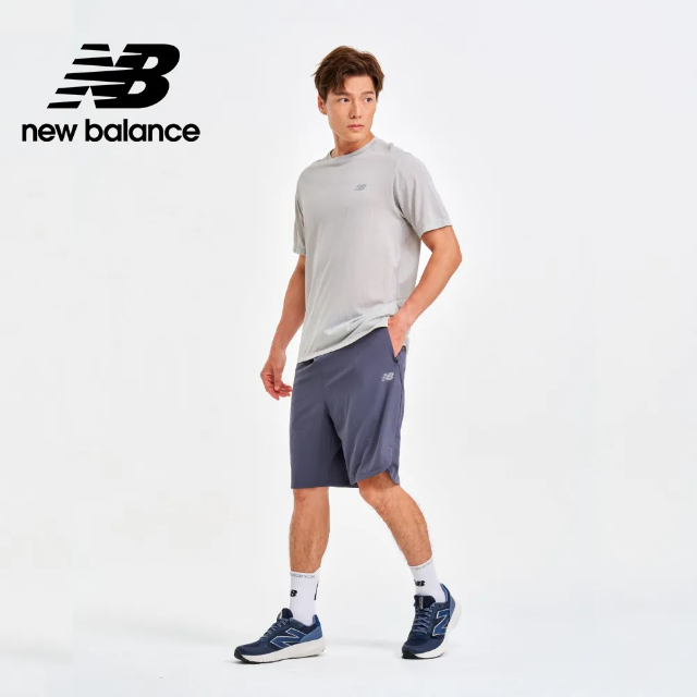 【New Balance】涼感降溫透氣網眼布短袖上衣_男性_灰色_MT41253AG