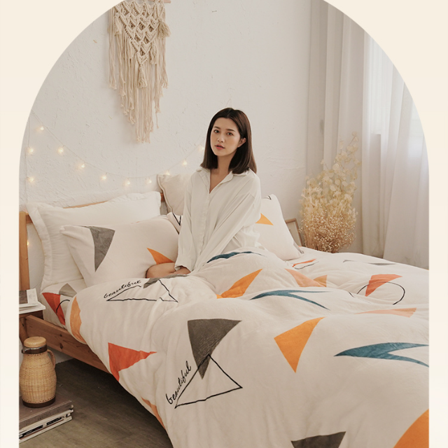 極柔暖法蘭絨舖棉暖暖被(150x200cm)+枕套三件組