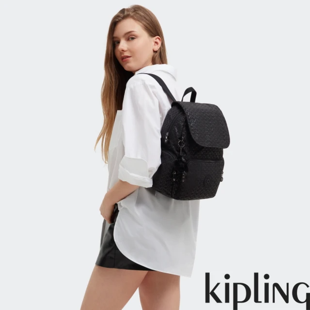 KIPLING『猴子包』經典黑菱格紋印花掀蓋拉鍊後背包-CITY ZIP S