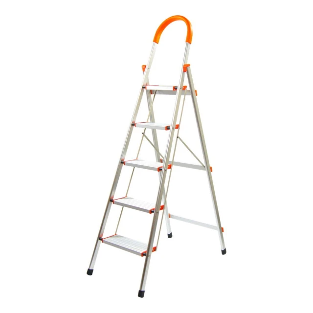 TRENY-豪華加寬鋁製扶手梯(五階)