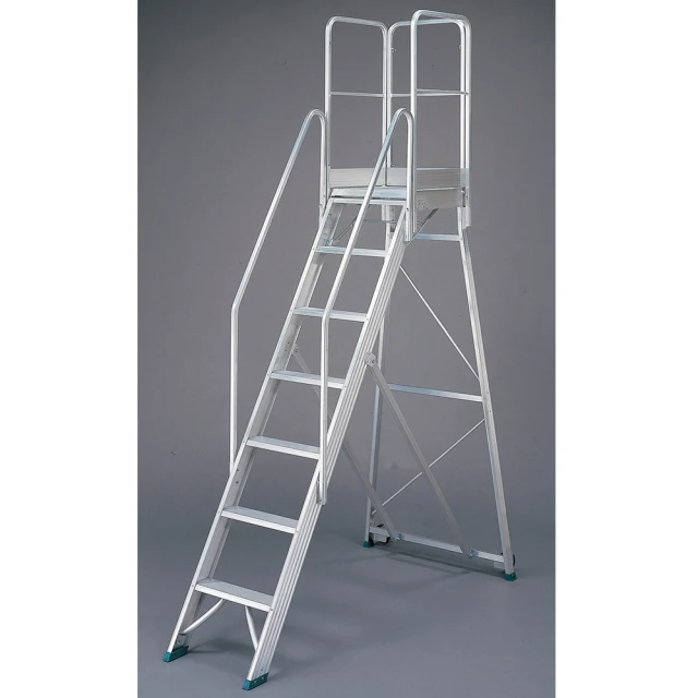Hasegawa 長谷川-可收摺輕巧不易鏽高處作業梯(DAD-210)