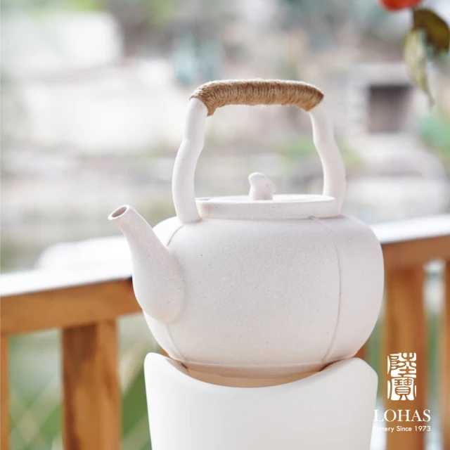 陸寶 望遠燒水陶壺(素白/沙爍)兩色任選